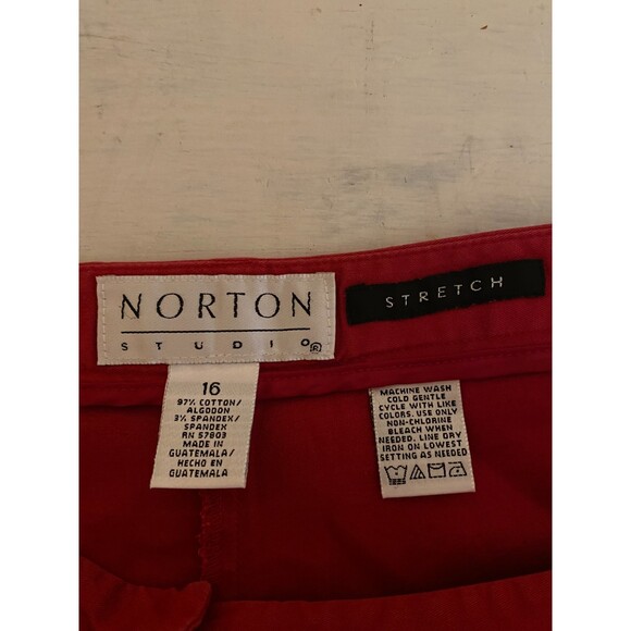 Norton Studio Stretch Cropped Pants Size 16 Red - Picture 4 of 7